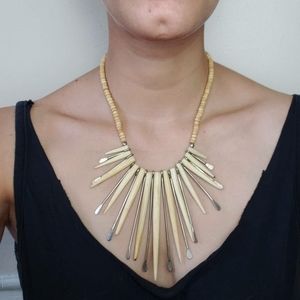 vintage 80s pointed bone necklace